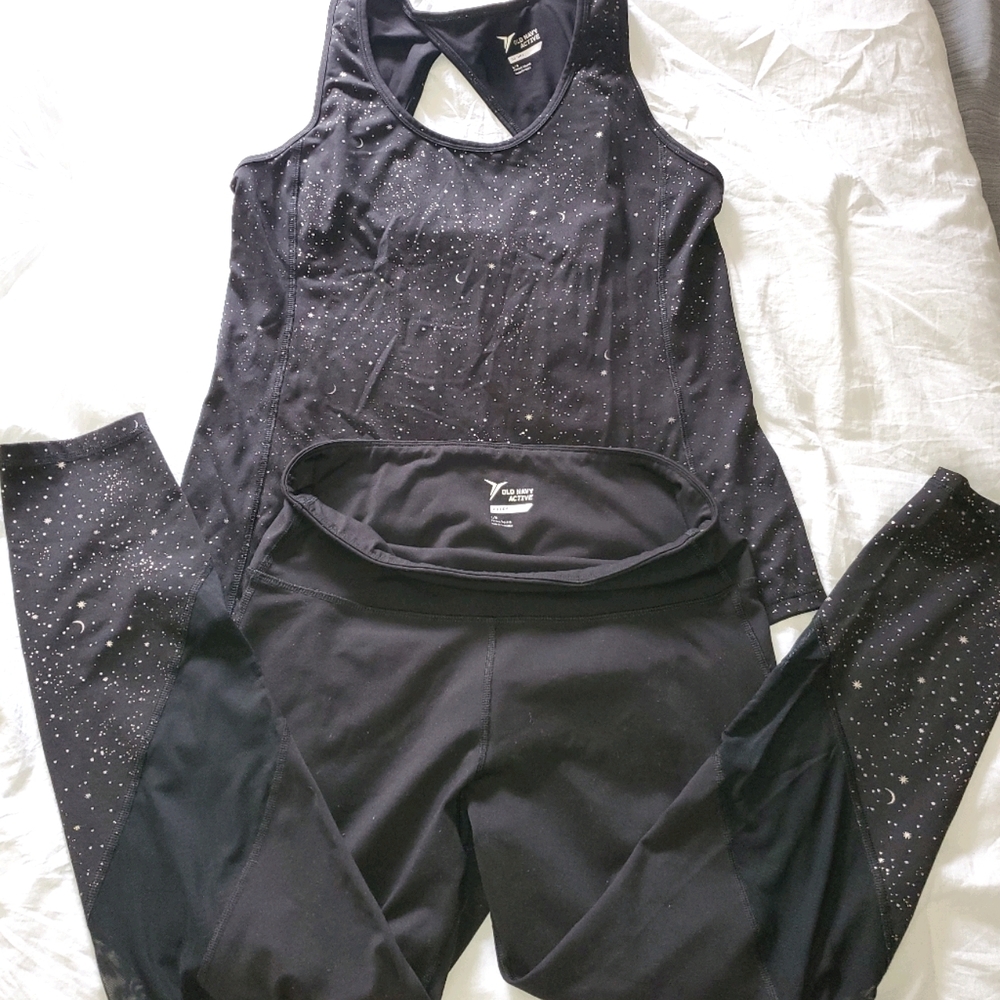Old Navy Active Go Dry Workout Set